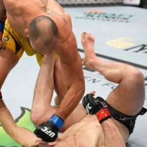 Bruno Silva Instagram - Qual dos meus nocautes no UFC que vocês mais gostaram? 1,2,3 ou 4?