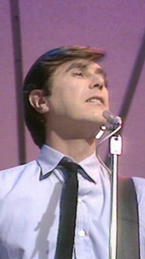 Bryan Ferry Instagram - "Over You", the lead single from Roxy Music's 7th album Flesh And Blood was released on this day in 1980. 

#roxymusic #overyou #fleshandblood #onthisday #TOTP