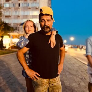 Bülent İnal Instagram - Güzel karım benim 🎉🎉🧿🧿 iyi ki doğmuşsun🎉🎉❤️ @melissinal