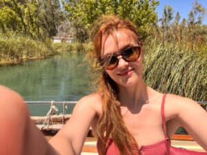 Actress Burcu Cavrar HD Photos and Wallpapers July 2024