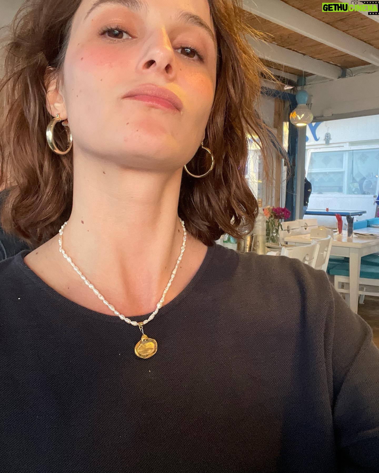 Büşra Develi - 22.3K Likes - Oley bi tatil 🍉