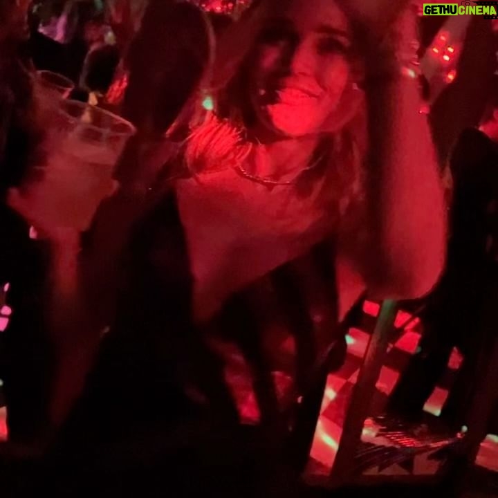Caity Lotz - 90.6K Likes - And that’s a wrap on 2022. Happy new year my loves!