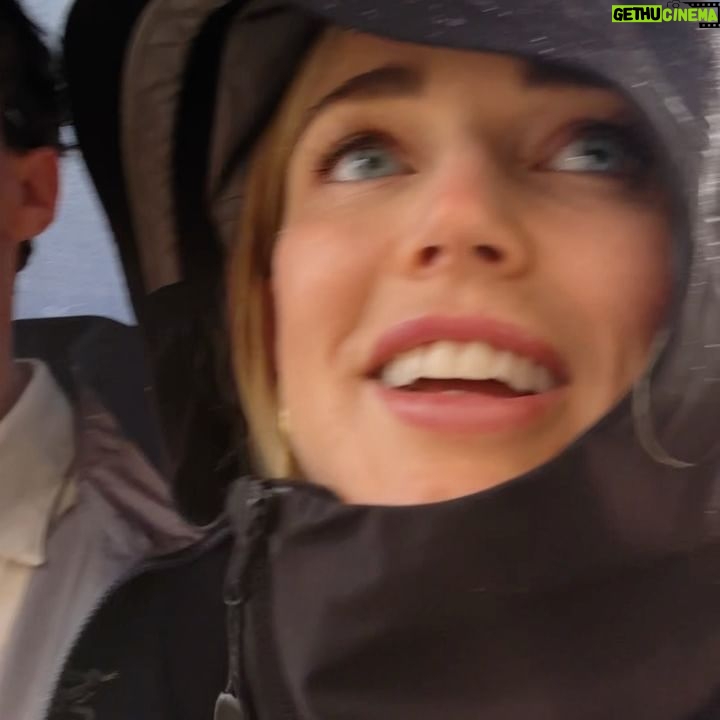 Caity Lotz - 96.9K Likes - Colombia is calling! 🇨🇴 oh and the rainy season can indeed be quite rainy 🤣