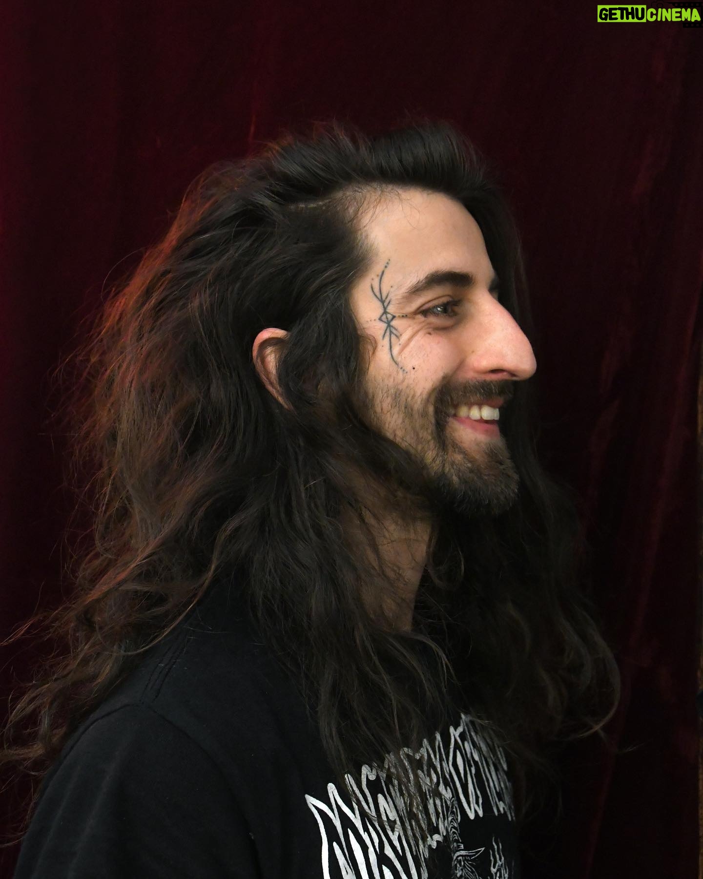Cameron Cole - 750 Likes - Summer solstice of 2021 I got to mark the face of the legendary @mrcamcole with this little dancing runestave. Took us this long to get & post some good healed photos XD
It is always a special honour to mark a face so thank you Cam for this one and for coming back for more!
Looking forward to our next session and to your new music coming out as well :)
>> go check him out you won’t regret!
And if you want your own personal runestave ink for what you are manifesting, transforming and becoming, I would love to hear from you.
.
.
.
#blackworkerssubmission
#undergroundtattoo
#norsetattoo #tattoosofinstagram #abstracttattoos #abstracttattoosubmission #arrowstattoo #onlythedarkest #blackworktattoo #blackworktattooartist #boyswithtattoos #facetattoos #punktattoos #runestavetattoo #runestaves #runestave