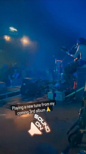 Cameron Cole Instagram - Playing a new tune from my coming 3rd album!
#boomtown #newblues #camcole #boomtownfair #earacherecords #liverock #festivallife #rockfestival #festival #onstage