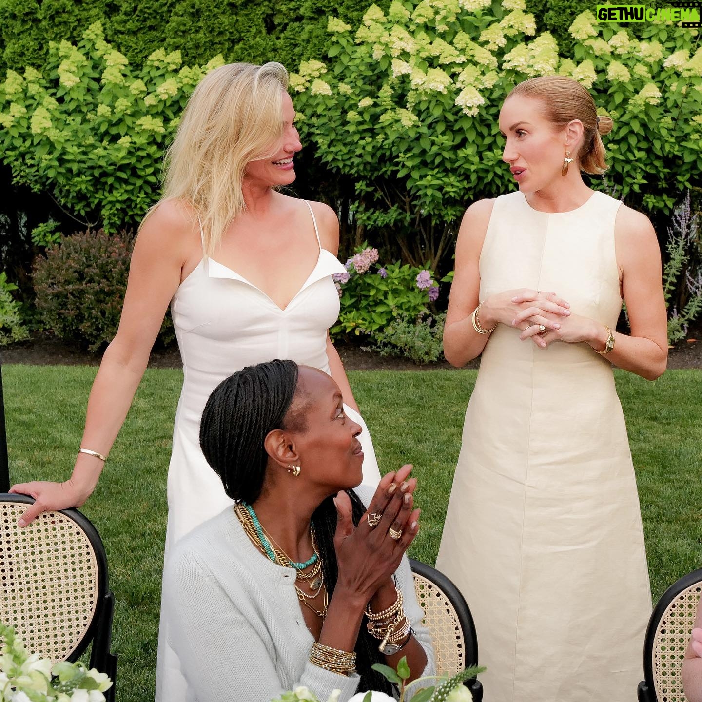 Cameron Diaz - 236.5K Likes - We celebrated four years of Avaline in the Hamptons with a few of our close friends, and what a wonderful evening it was.✨ We sipped on wine, and enjoyed a candlelit dinner together– all while the sun went down.
Thank you to everyone who came to celebrate with us. It’s been a magical 4 years, cheers to many more! 🥂