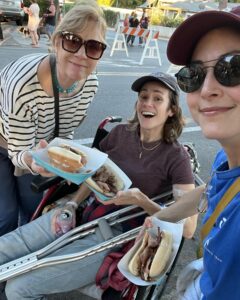 Actress Cameron Esposito HD Instagram Photos and Wallpapers August 2024
