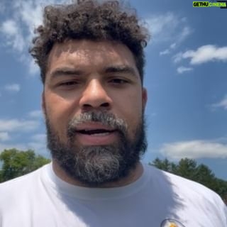 Cameron Heyward - 7.6K Likes - @camhey97 congratulates the newest members of the Hall of Honor!