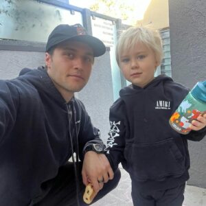 Cameron Moulène Instagram - more life