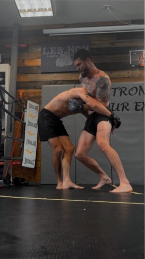 Cameron VanCamp Instagram - Stay ready
•
•
•
•
•
•
#fighting #fight #mma #boxing #bjj #workout #motivation #jumpman