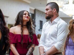 Cameron VanCamp Instagram - Beautiful Pure moments ✨🌹

📸 @visionbysamm