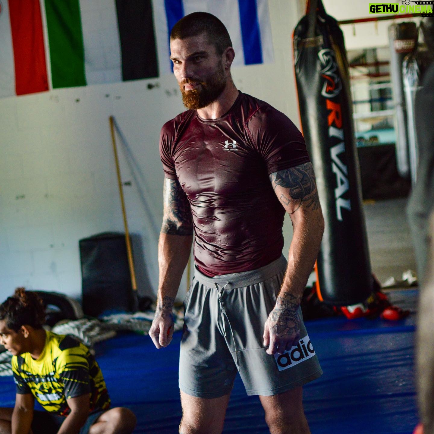Cameron VanCamp - 3 Likes - It is better to conquer yourself than to win a thousand battles. Then then the victory is yours.
•
📸: @jayrmma_photography