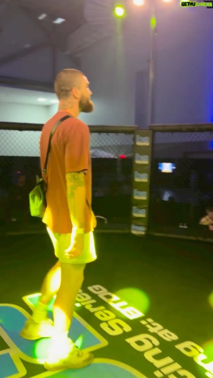 Cameron VanCamp - 3 Likes - Business trip down to Louisville for #B2fs168 was a success, and to top it off @tigerroblesmma won his Pro debut
#mma #fighting #b2 #ufc #jumpman