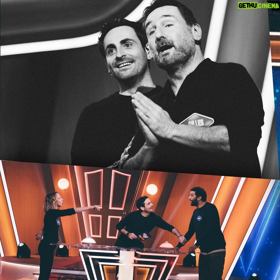 Camille Combal - 13.5K Likes - Hâte de vous montrer ça !
On s’est régalés, merci encore !!🔥
Trop content de passer la soirée de demain avec vous ! 🔥🔥
Une Famille en Or avec tous les copains !👌
📸 @laurag_photo