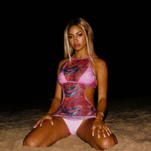 Camille Hyde Instagram - Soul Tie music vid on film ✨ 🎞️ @notcorycory