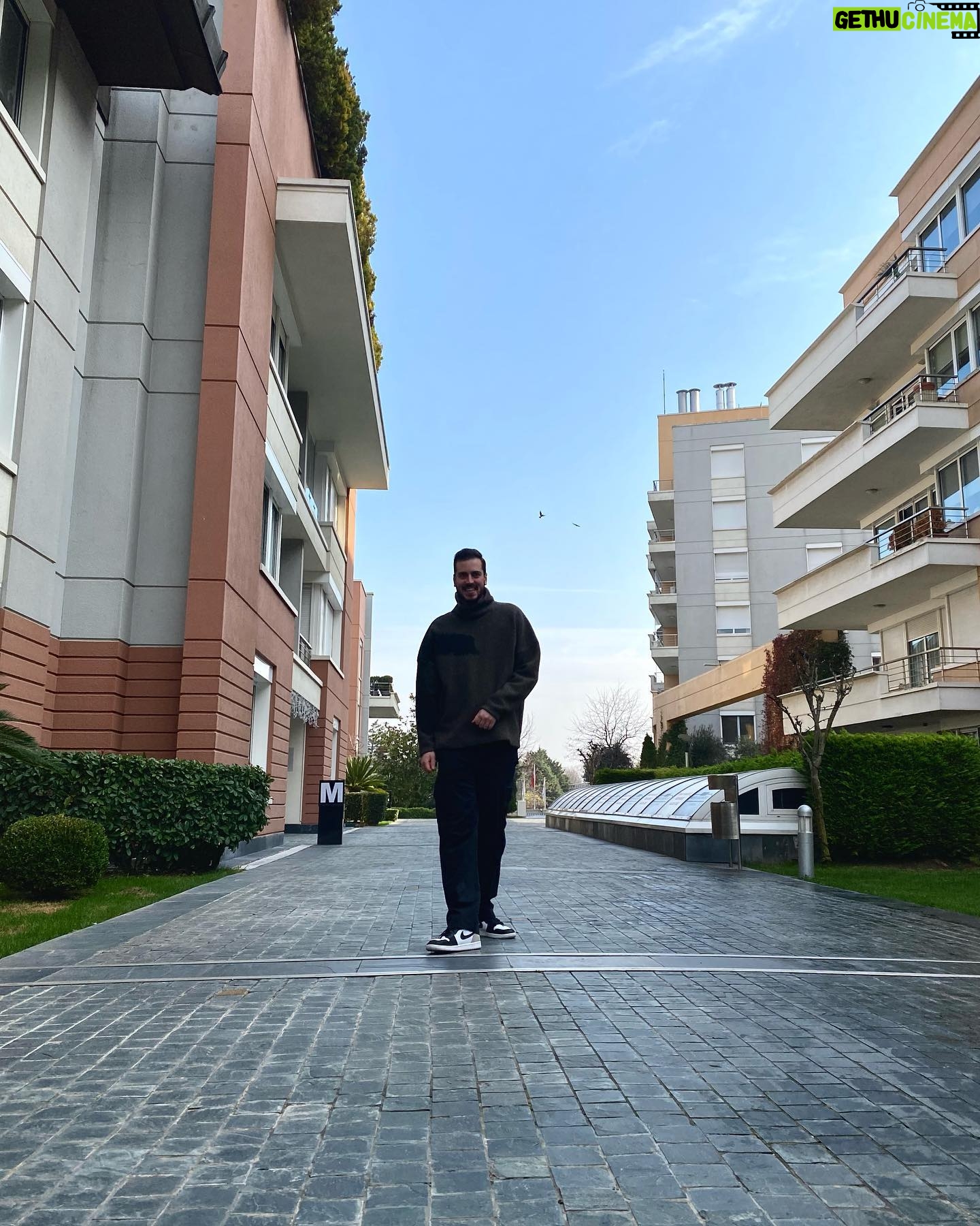 Can Sarp İkiler - 3 Likes - Kış ne zaman geliyor tahmini?