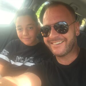 Cândido Costa Instagram - 18 anos🎂🙌
O meu Gabi♥️ o menino mais doce que há no Mundo está agora entregue ao Mundo adulto🙏
Parabéns meu filho♥️
Lá por seres mais alto que o Pai não abuses🤤