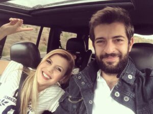 Cantuğ Turay Instagram - Tiyatro Kafe “KIRIKKALE” Yollarındaa..😊