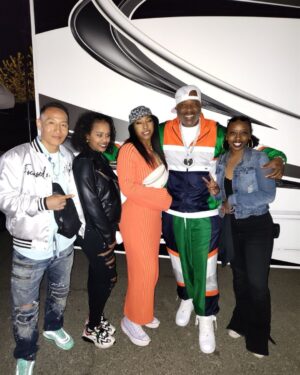 Cappadonna Instagram - ALWAYS WORKING AND SPREADING LOVE TO MY PEOPLE… POSITIVE ENERGY AND GOOD VIBES… Rest in pieces to all my haters.