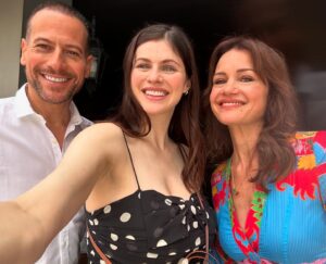 Carla Gugino Instagram - …a few more pics from 🇮🇹 🎥 🏖️…always love when nature conspires the bring friends and colleagues together, especially when we get to celebrate cinema and storytelling. A special Grazie to Bella @rosariodawson for the best surprise of presenting me with my award, of which you received the same! Made it so special. ♥️