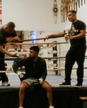 Carlos Balderas Instagram - Born 4 This.. 36 Days! 🏆🏆🏆
“It’s Nothing To A Boss” ~ @ab 
 @360boxingpromotions