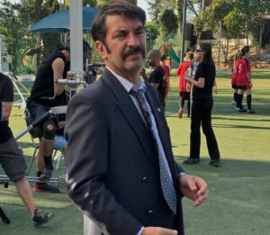 Carmen Ruiz Instagram - Estamos rodando 🎬 ⚽️ 
Los Futbolísimos y el misterio del tesoro pirata.
#losfutbolisimos #losfutbolisimos2 
@thegobetweeners @josito_chester 
@mayteortegas @rtve @movistar_es