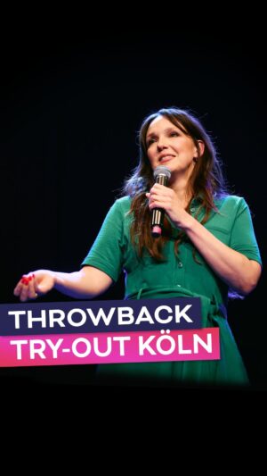 Carolin Kebekus Instagram - Was für ein wunderschöner Abend im @gloria_koeln, bei dem ich ein wenig neues Material ausprobiert habe. Mehr dazu ab nächster Woche in den neuen Reels. Ich hab mega „Heimweh“ nach euch ♥️ Wir sehen uns auf Tour ab September🤩

#carolinkebekus #comedy #comedyreels @buehnenkunstgmbh 📹 @njonas94 📷 @hallomarvin