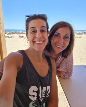 Carolina Marín Instagram - Unos días en casa para comenzar el camino 🏡❤️