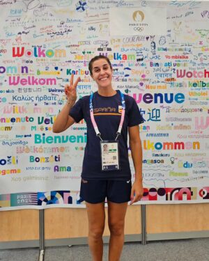 Carolina Marín Instagram - Es este uno de mis lugares favoritos en el mundo? SÍ! 😍

Is this one of my favourite places in the world? YES! 🤩

#PuedoPorquePiensoQuePuedo #olympics #paris2024