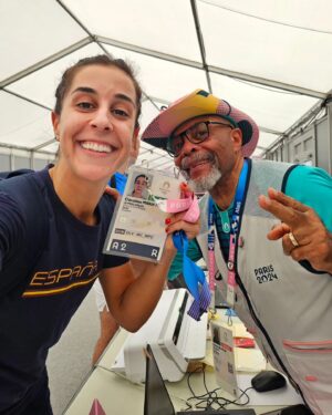 Carolina Marín Instagram - Es este uno de mis lugares favoritos en el mundo? SÍ! 😍

Is this one of my favourite places in the world? YES! 🤩

#PuedoPorquePiensoQuePuedo #olympics #paris2024