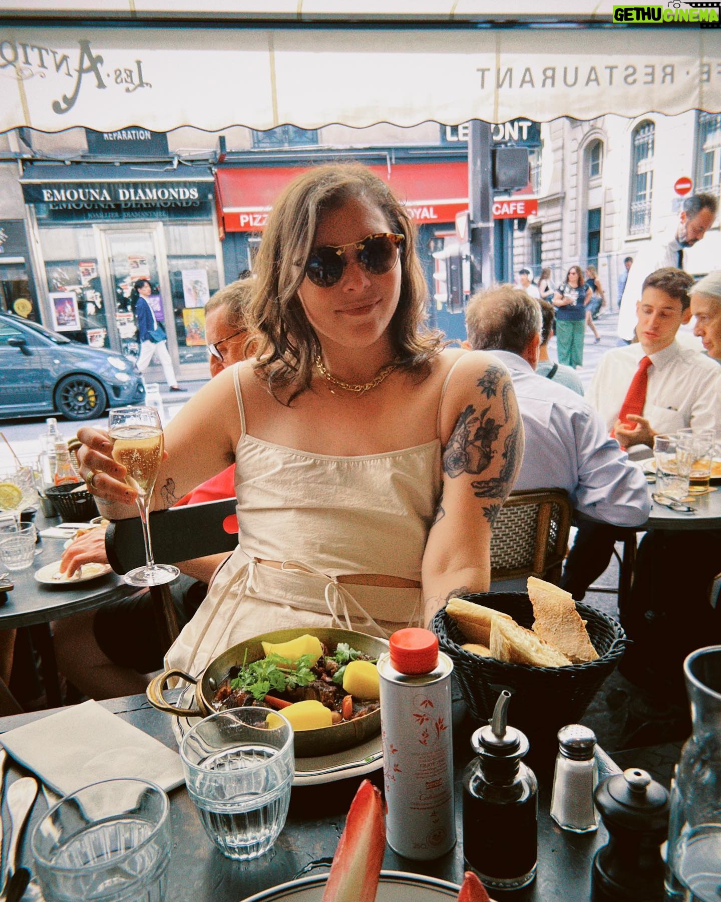 Casey McQuiston - 19.2K Likes - part deux: 36 hours in paris with theo & kit & lots of museums & boeuf bourguignon & the carousel where they meet maxine for the pastry tour