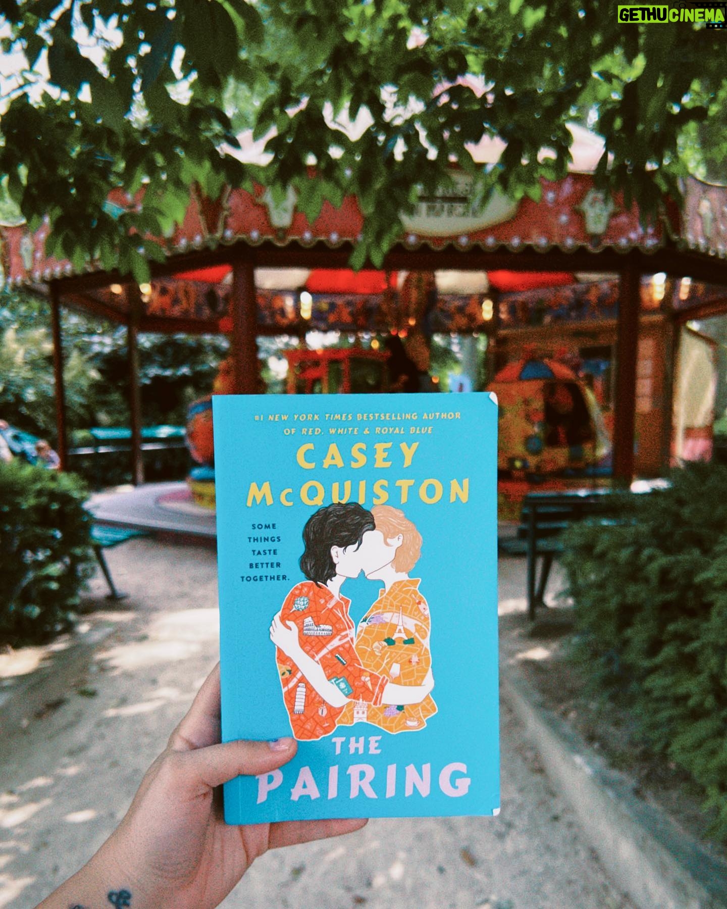 Casey McQuiston - 19.2K Likes - part deux: 36 hours in paris with theo & kit & lots of museums & boeuf bourguignon & the carousel where they meet maxine for the pastry tour