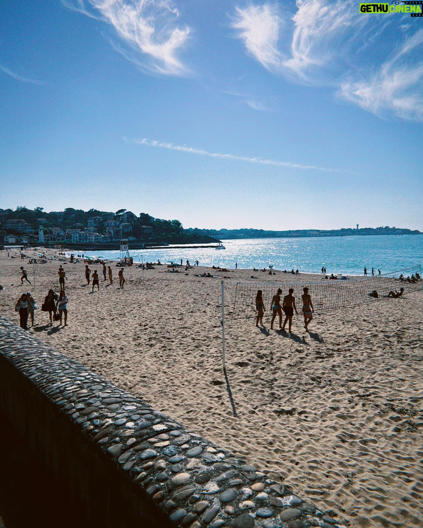 Casey McQuiston - 11.8K Likes - from THE PAIRING travel files: saint-jean-de-luz
gonna start dumping photos from the trips i took while researching/writing/editing/getting ready to release this book! as a reader i always love a visual reference, and a writer i can’t write without them. here are some of mine!
things i loved about saint-jean-de-luz: the market, the soft sands, the red timber on the houses, gateau basque, fresh squid, the little port full of fishing boats
things theo & kit love about saint-jean-de-luz: friendly fishmongers, rock formations, secret coves and hidden beaches, the views of the pyrenees, ocean-aged wine. swipe to the end for a peek at a moment between them on this tour stop 😘