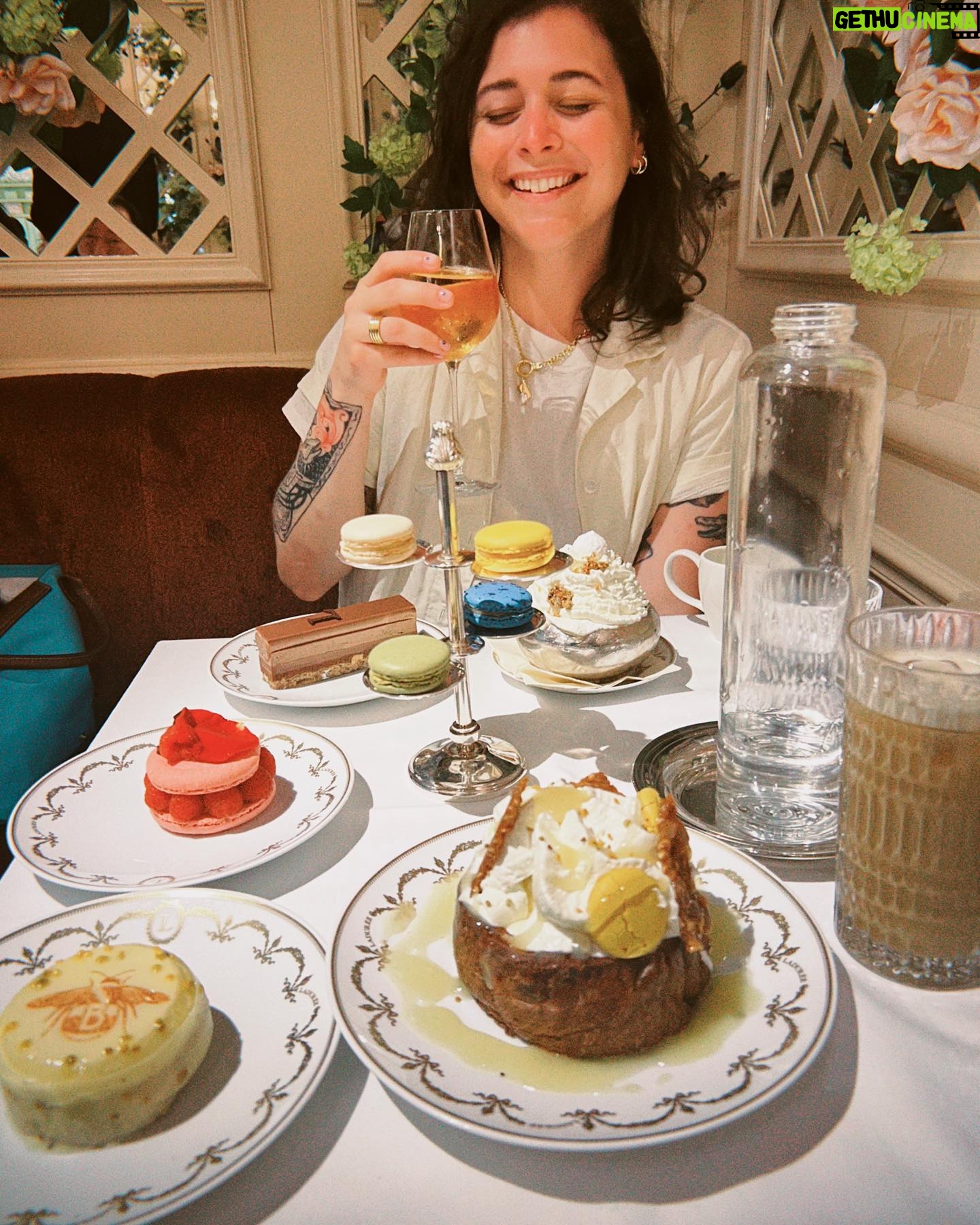 Casey McQuiston - 19.2K Likes - part deux: 36 hours in paris with theo & kit & lots of museums & boeuf bourguignon & the carousel where they meet maxine for the pastry tour