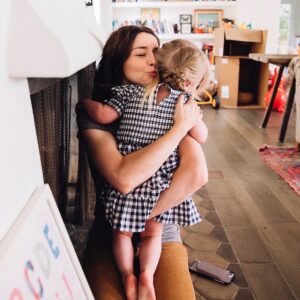 Caterina Scorsone Instagram - Hello, Friends! October is Down syndrome awareness month and I did a little interview about our family for @goodmorningamerica Link to interview in bio. Or go to my stories and swipe up! You’ll also find a little essay I wrote through the link. 💙💛 photos by the amazing @rebeccacoursey_photosandfilm