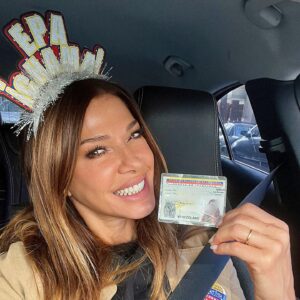Catherine Fulop Instagram - «Si no votamos, estamos ignorando la historia y regalando el futuro. Deber y derecho cumplido! Vamos Venezuela 🇻🇪 💛💙❤️