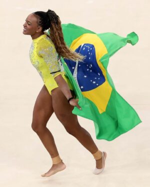 Cauã Reymond Instagram - Esse é um post sobre ter orgulho de ser brasileiro e de ser representado por atletas tão incríveis. 

Boraaa!!! 🇧🇷❤️👏🏻

#TimeBrasil #Paris2024