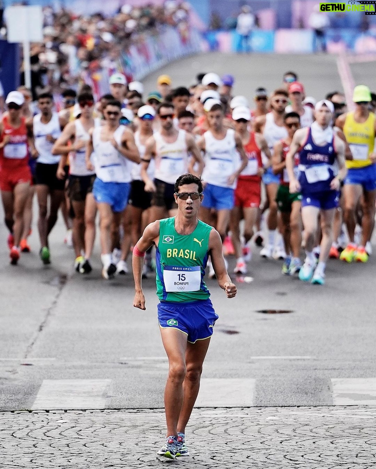 Cauã Reymond - 136.3K Likes - Esse é um post sobre ter orgulho de ser brasileiro e de ser representado por atletas tão incríveis.
Boraaa!!! 🇧🇷❤️👏🏻
#TimeBrasil #Paris2024