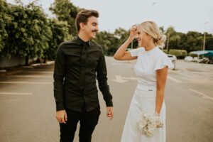 Cauê Bueno Instagram - Hoje completa 2 anos de casamento com ela 🥹❤️ minha princesa👸🏼

Feliz bodas de Algodão 🎉