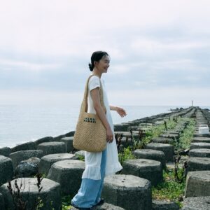 Cecilia Choi Instagram - 台北的愛有海鹽焦糖拿鐵有海有彩虹有貓有王菲有青菜園有最棒魯肉飯有龍蝦意大利麵有生日蛋糕有威風蛋糕有麻辣火鍋