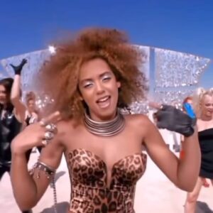 Celeste Cid Instagram - si alguien quiere hacer una peli así, re estoy ✨

(Mel B: kiiiii? Y.. el atuendo de Mel B, kiiiii? 
ah pero Mel C “sporty” siempre, y además es de Capricornio. Ahre) las amo @spicegirls