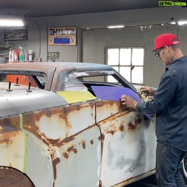 Chad Hiltz - 13.8K Likes - Fabricating a transition panel from the door to the roof 🔥