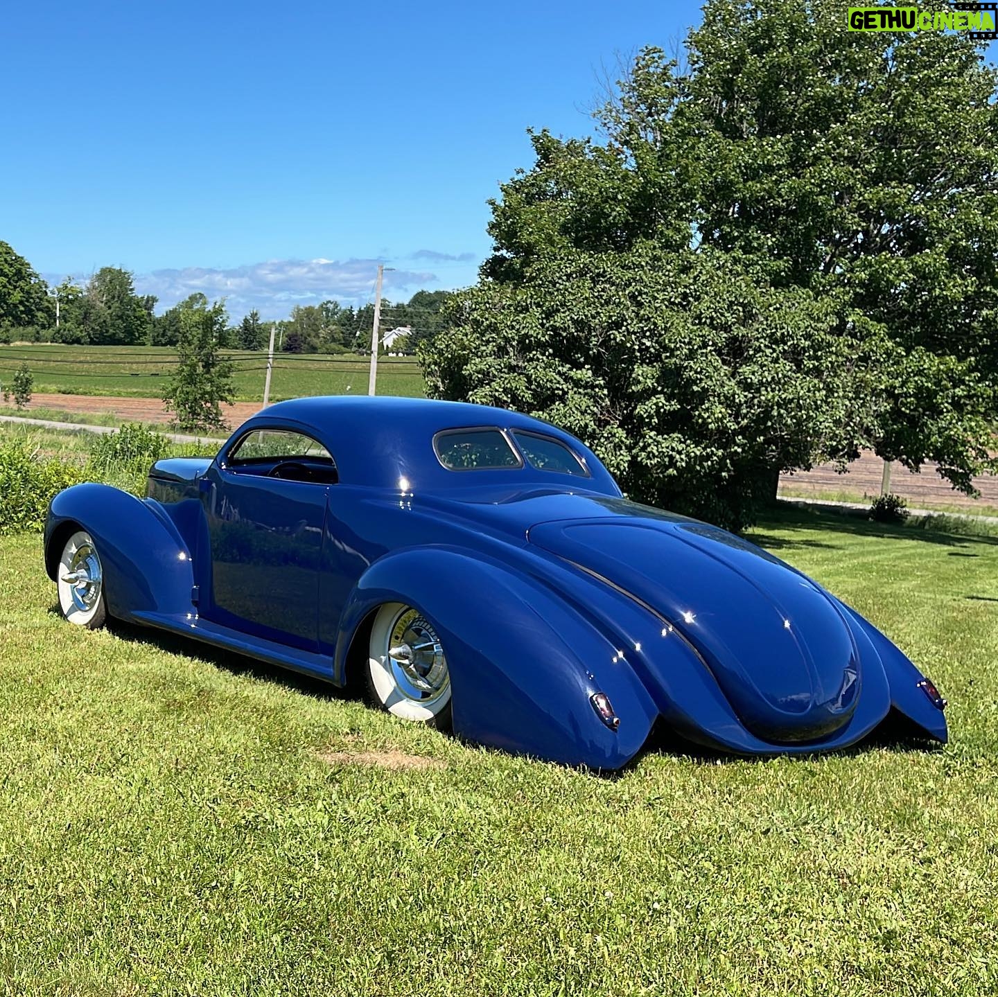 Chad Hiltz - 7.4K Likes - The chopped, channeled, sectioned, bagged, shaved, and widened 1939 Studebaker Commander 🔥