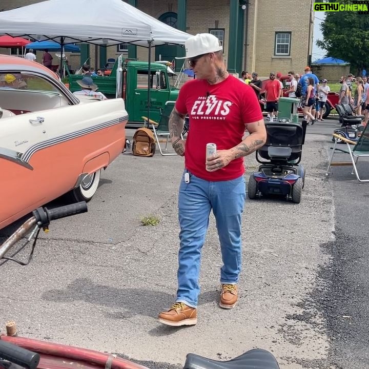 Chad Hiltz - 8.2K Likes - Great times in NY 😎 #syracusenationals