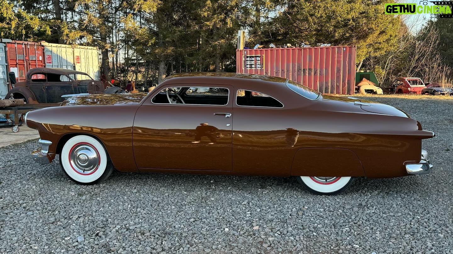 Chad Hiltz - 9.2K Likes - Brown is the new black👌 #shoeboxford