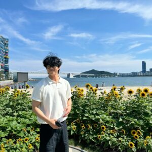 Chae Jong-hyeop Instagram - 🌻📸😁✌️