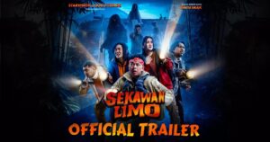 Chand Parwez Servia Instagram - Official Trailer SEKAWAN LIMO ⛰️👻

Bagas, Lenni, Dicky, Juna, dan Andrew dipersatukan ketika mendaki Gunung Madyopuro. Penjaga pos pendakian mewanti-wanti: "𝘙𝘰𝘮𝘣𝘰𝘯𝘨𝘢𝘯 𝘩𝘢𝘳𝘶𝘴 𝘨𝘦𝘯𝘢𝘱 𝘥𝘢𝘯 𝘥𝘪𝘭𝘢𝘳𝘢𝘯𝘨 𝘮𝘦𝘯𝘰𝘭𝘦𝘩 𝘬𝘦 𝘣𝘦𝘭𝘢𝘬𝘢𝘯𝘨 𝘢𝘵𝘢𝘶 𝘢𝘬𝘢𝘯 𝘢𝘥𝘢 𝘺𝘢𝘯𝘨 𝘮𝘦𝘯𝘨𝘪𝘬𝘶𝘵𝘪!" 😱

Setelah tersesat hingga malam 1 Suro, akhirnya mereka sadar, kalau salah satu dari mereka berlima ada yang bukan manusia, dan mulai saling tuduh. Siapa yang hantu di antara mereka? 🫣

Sebuah film komedi horor persembahan @starvisionplus karya sutradara Bayu Skak diproduseri oleh Chand Parwez Servia

Dibintangi oleh @moektito @nadyaarina @keisyalevronka @donopradana @benidictivity @indrapramujito @firza_valaza @devinaureel @cakkartolochannel @tri_karnadinata @betasofian @oddyananta @angiieewilliams @sarahtumiwa @arif_alfiansyah @ukilkentroenk

SEKAWAN LIMO tayang mulai 4 Juli 2024 di Bioskop.

@sekawanlimo
#SekawanLimo #FilmSekawanLimo #KawalSekawanLimo