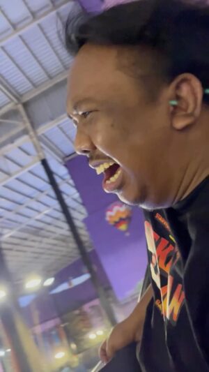 Chand Parwez Servia Instagram - Ekspresi SEKAWAN LIMO Kombinasi TERTAWA TERIAK TERHARU 😱🤣😘

Yuk hari ini di Bioskop!

@sekawanlimo
#SekawanLimo #FilmSekawanLimo #KawalSekawanLimo