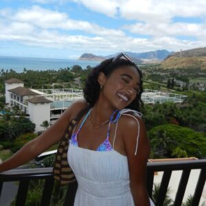 Actress Chandler Kinney HD Instagram Photos and Wallpapers August 2024