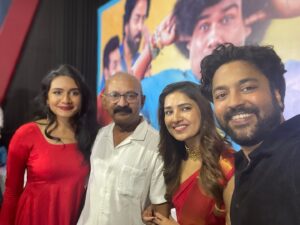 Chandran Instagram - With Jensi, Radha (sir) & Sophie ❤️

 #ChutneySambar 
@vanibhojan_ 
@samyukthaviswanathan 
#Radhamohan Sir
@disneyplushotstartamil